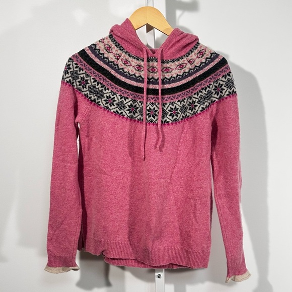 tabitha webb Sweaters - Tabitha Webb Wool Fair Isle Hoodie Sweater Women’s Small Pink Nordic Knit